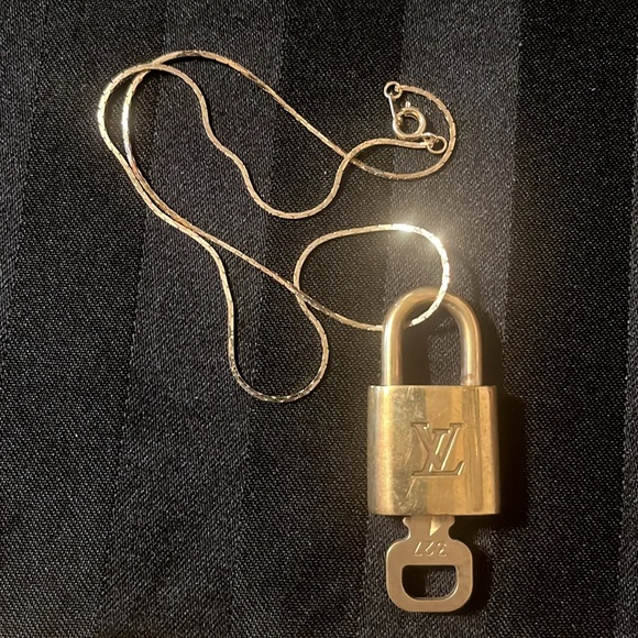 Louis Vuitton Gold Lock and Key Set With Free 14K Gold Plated Necklace - Picture 3 of 3